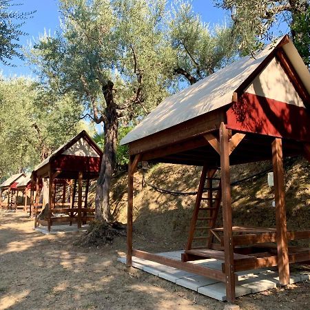 Hostel & Glamping Santa Fortunata Сорренто Экстерьер фото