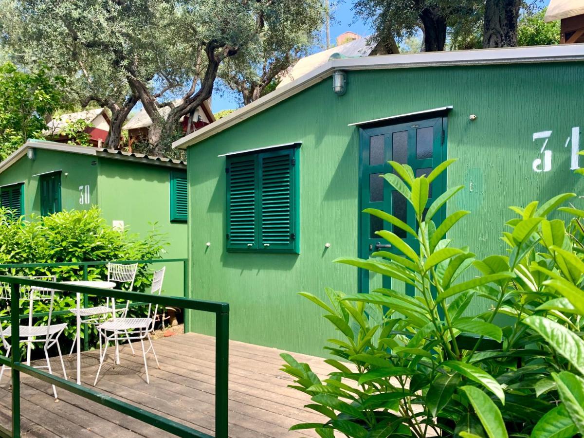 Hostel & Glamping Santa Fortunata Сорренто Экстерьер фото