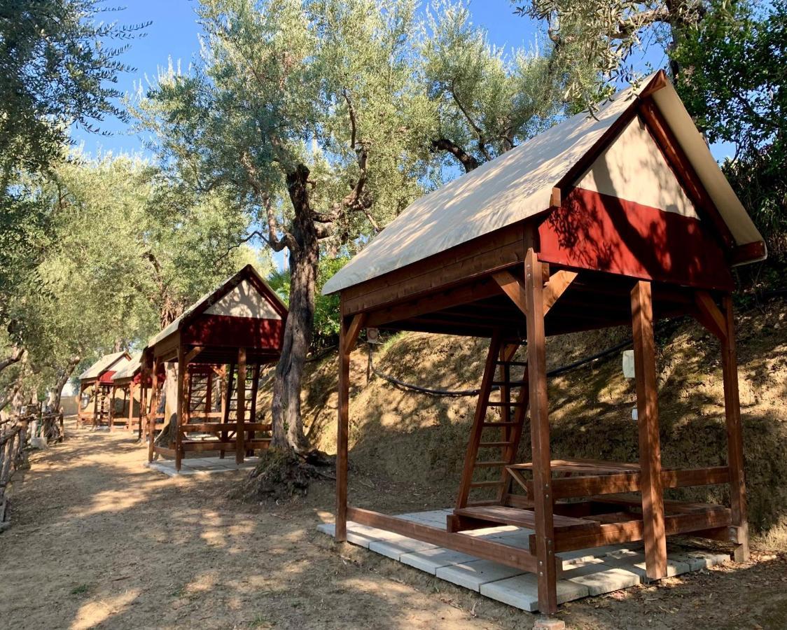 Hostel & Glamping Santa Fortunata Сорренто Экстерьер фото