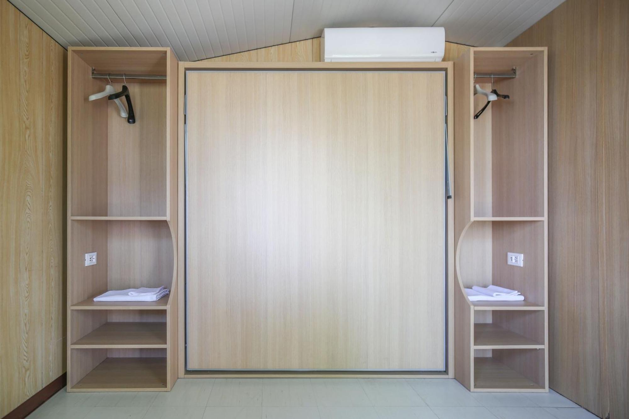 Hostel & Glamping Santa Fortunata Сорренто Экстерьер фото