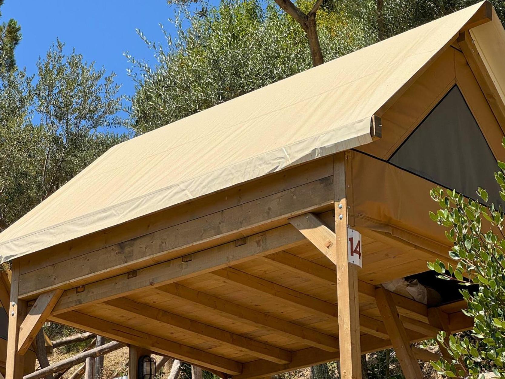 Hostel & Glamping Santa Fortunata Сорренто Экстерьер фото
